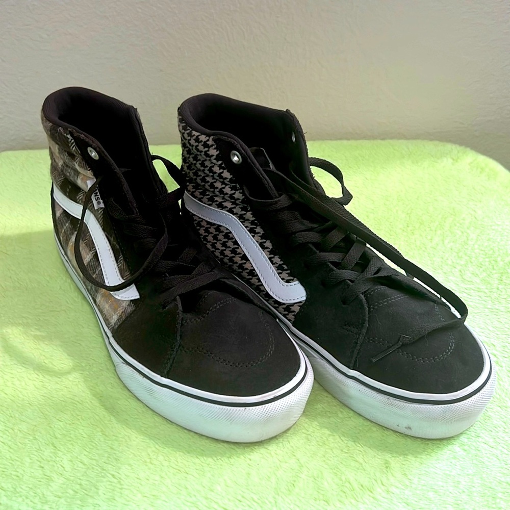 Vans - platform houndstooth and plaid vans size 10